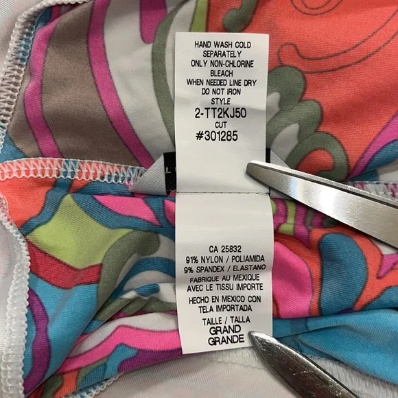 NWOT Trina Turk 'Fiji Flower' Swim Cover-Up Tunic Dress - Picture 13 of 13